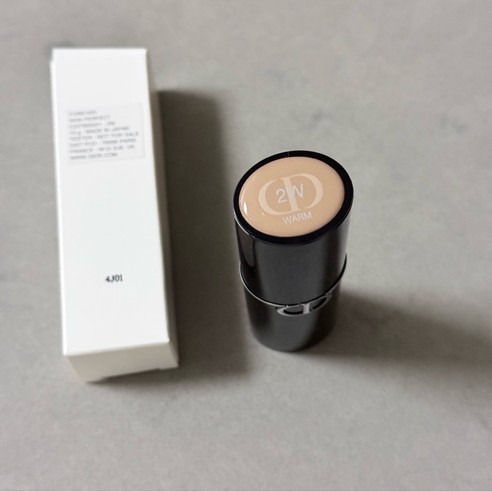 2W Dior Forever Skin Perfect Foundation Stick